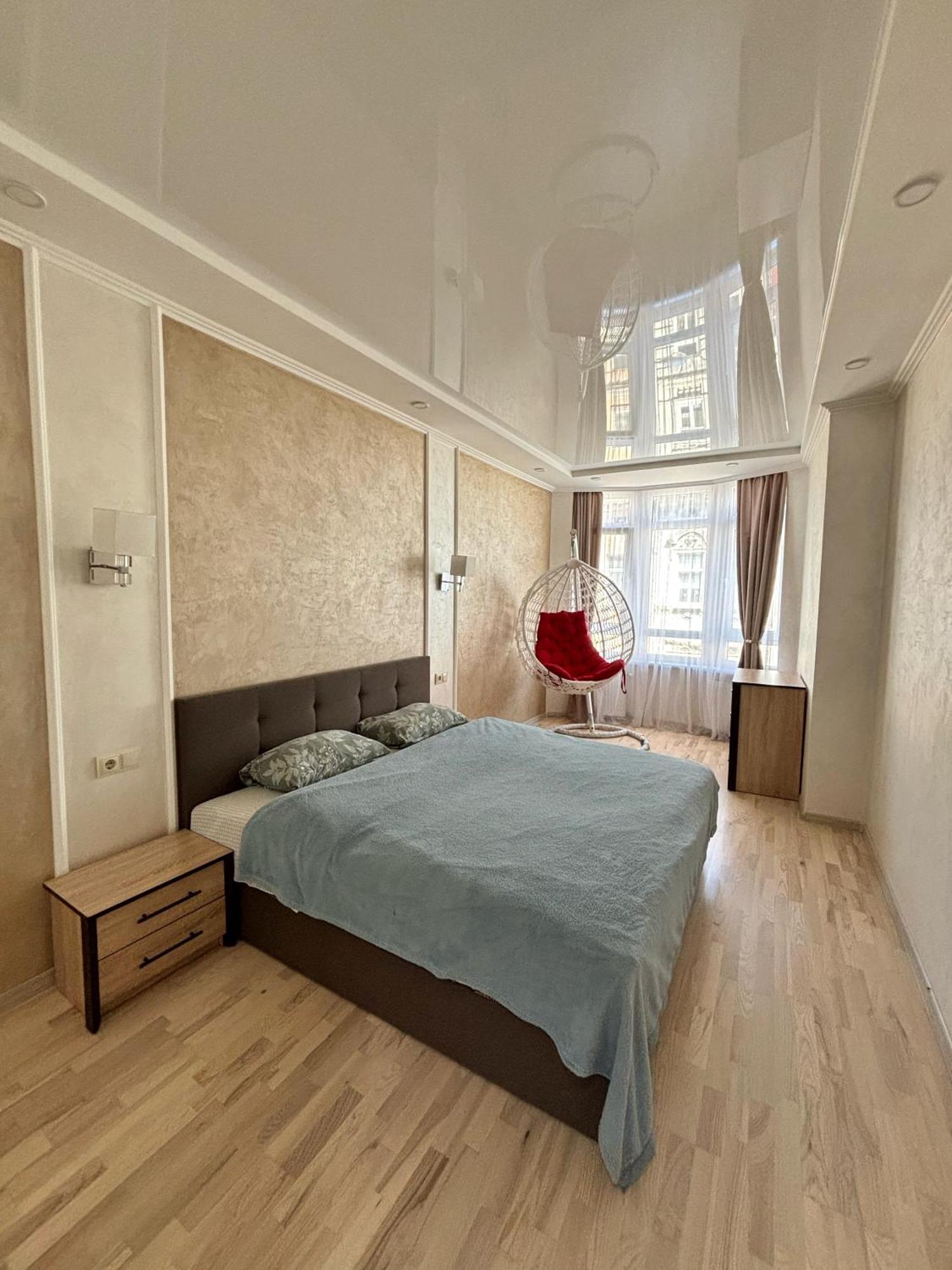 Apartment In Khmelnytsky Street ลวีฟ ภายนอก รูปภาพ